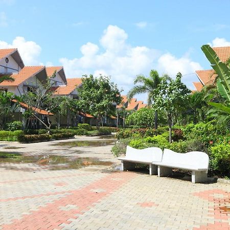 Hotel Capital O Twilight Bay Chennai Exterior foto