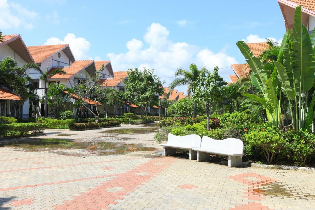 Hotel Capital O Twilight Bay Chennai Exterior foto
